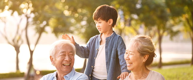 grandparents with grandchild